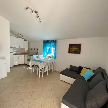 Sun And Sea Apartament